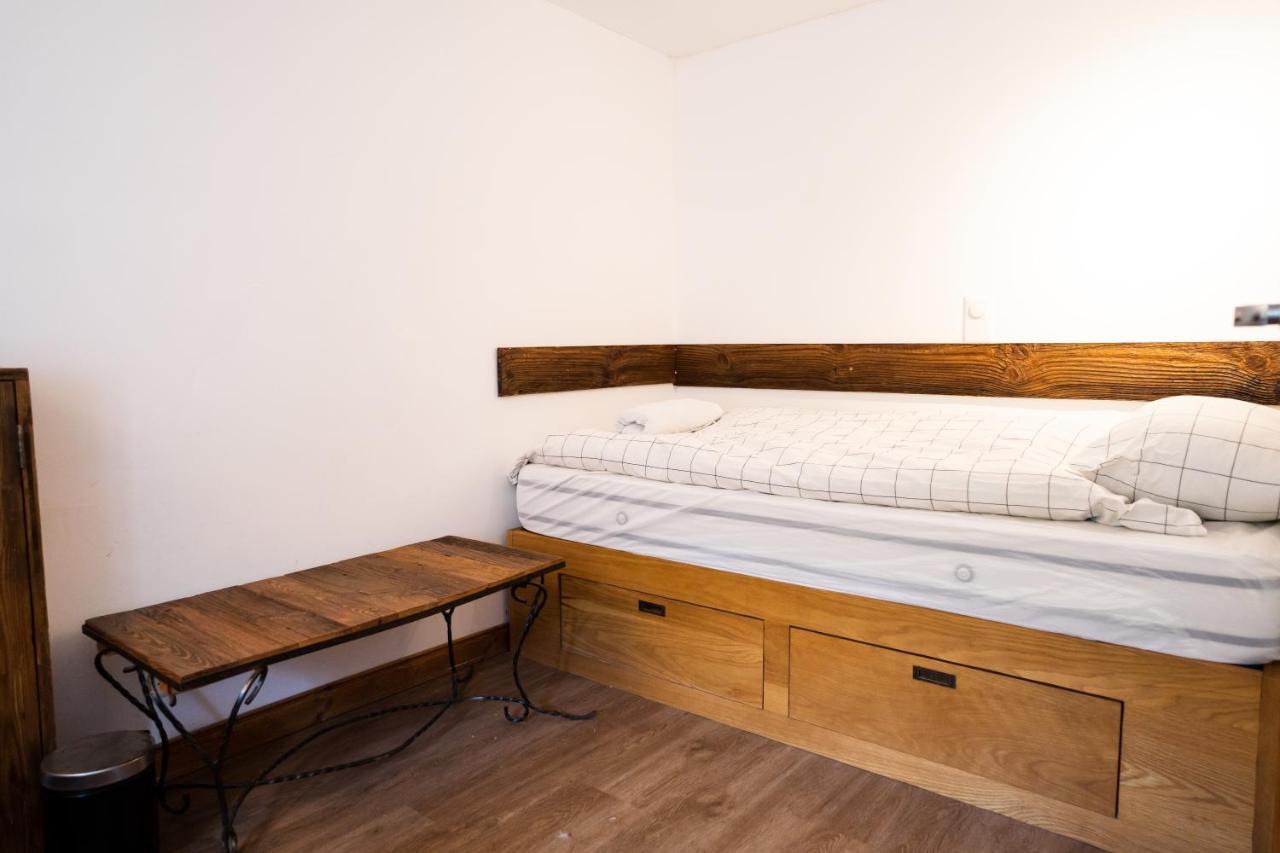 La Baraka Hostel Bagnes Luaran gambar